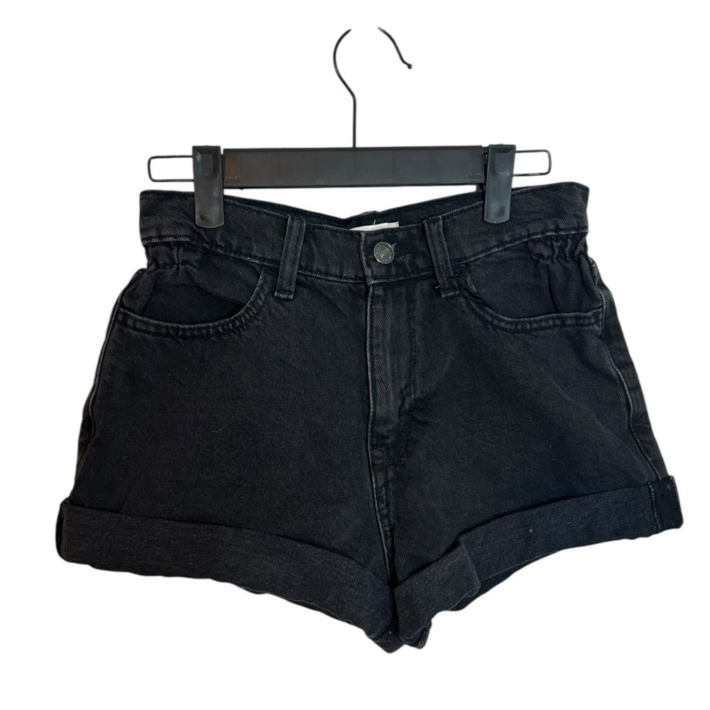 Nwt Forever 21 Black Pinch Waist Cuffed Denim Shorts
